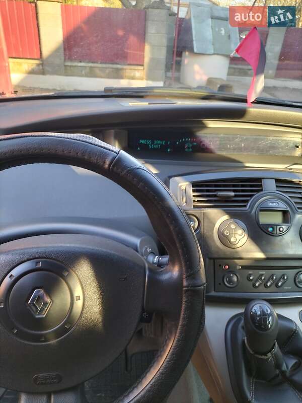 Мінівен Renault Scenic 2004 в Костопілі