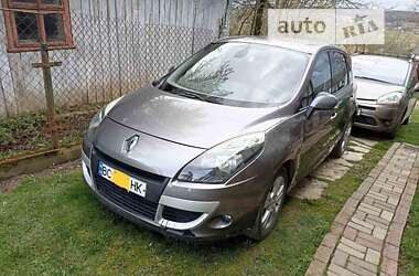 Мінівен Renault Scenic 2010 в Львові