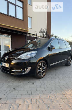 Минивэн Renault Scenic 2013 в Дубно