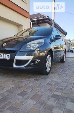 Мінівен Renault Scenic 2009 в Одесі