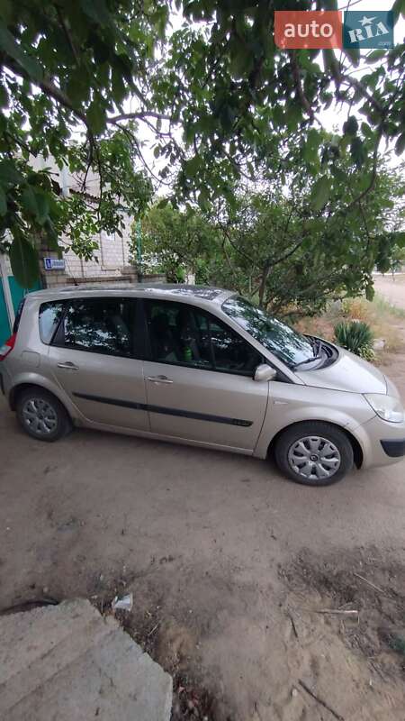 Минивэн Renault Scenic 2006 в Вознесенске