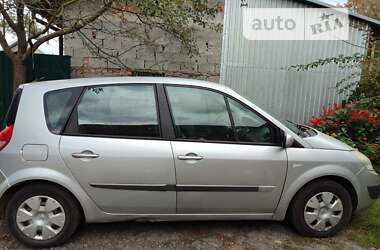 Минивэн Renault Scenic 2005 в Дрогобыче