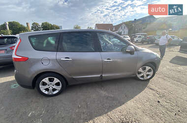 Минивэн Renault Scenic 2010 в Костополе