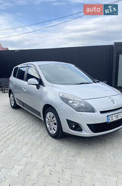 Мінівен Renault Scenic 2010 в Чернівцях