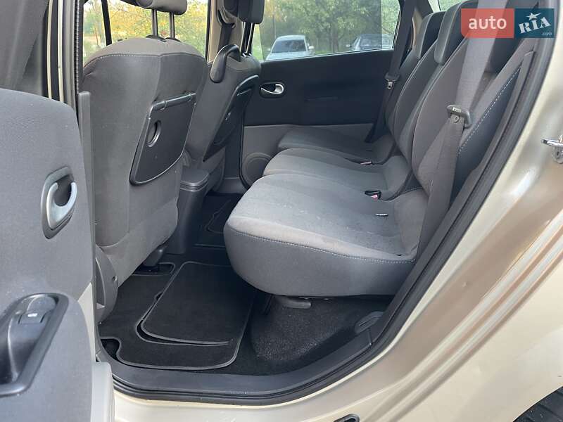 Минивэн Renault Scenic 2009 в Красилове фото 8 Минивэн Renault Scenic 2009 в Красилове