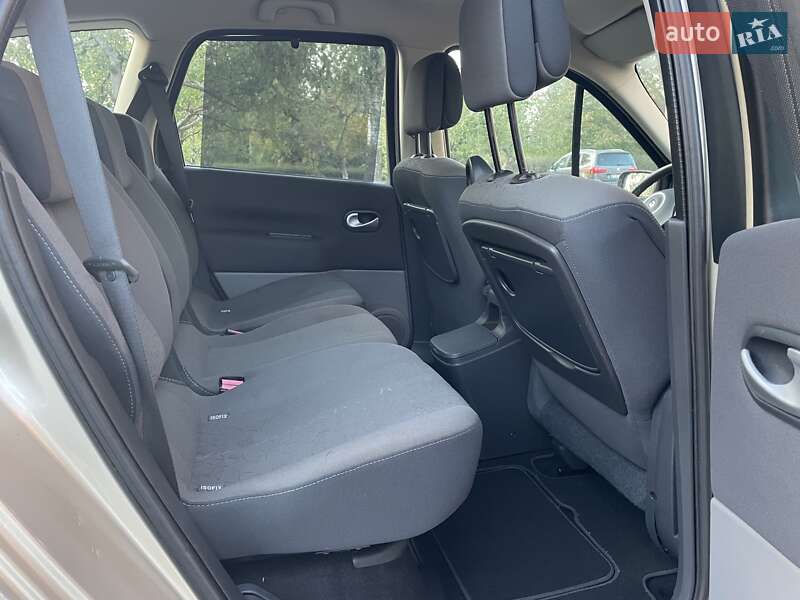 Минивэн Renault Scenic 2009 в Красилове фото 10 Минивэн Renault Scenic 2009 в Красилове