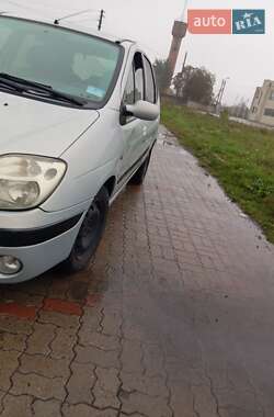 Минивэн Renault Scenic 2002 в Стрые