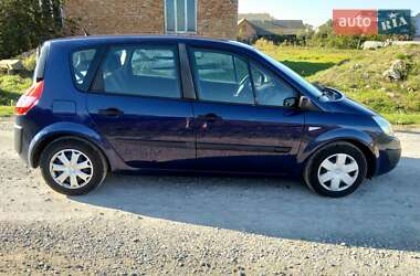 Минивэн Renault Scenic 2003 в 