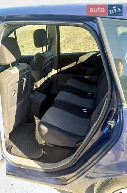 Минивэн Renault Scenic 2003 в 