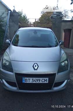 Минивэн Renault Scenic 2010 в Николаеве