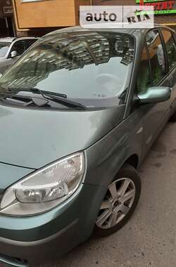 Мінівен Renault Scenic 2006 в Рівному