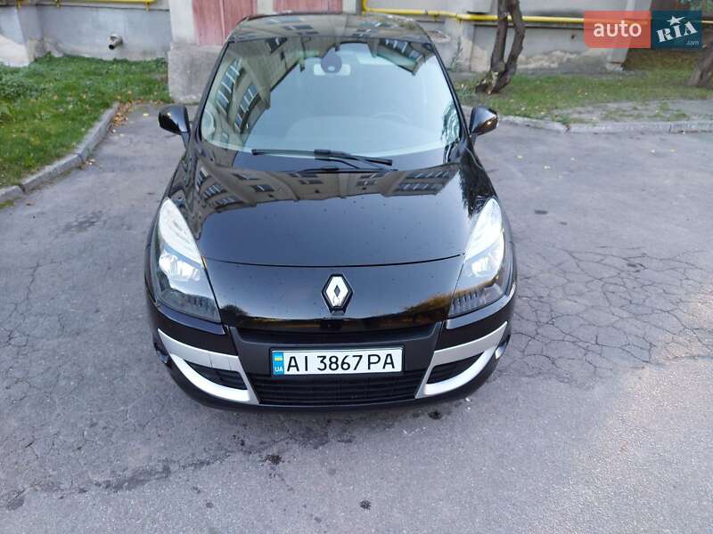 Renault Scenic 2011