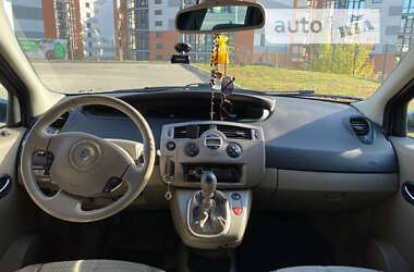 Минивэн Renault Scenic 2005 в Ивано-Франковске