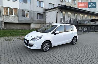 Минивэн Renault Scenic 2012 в Дубно