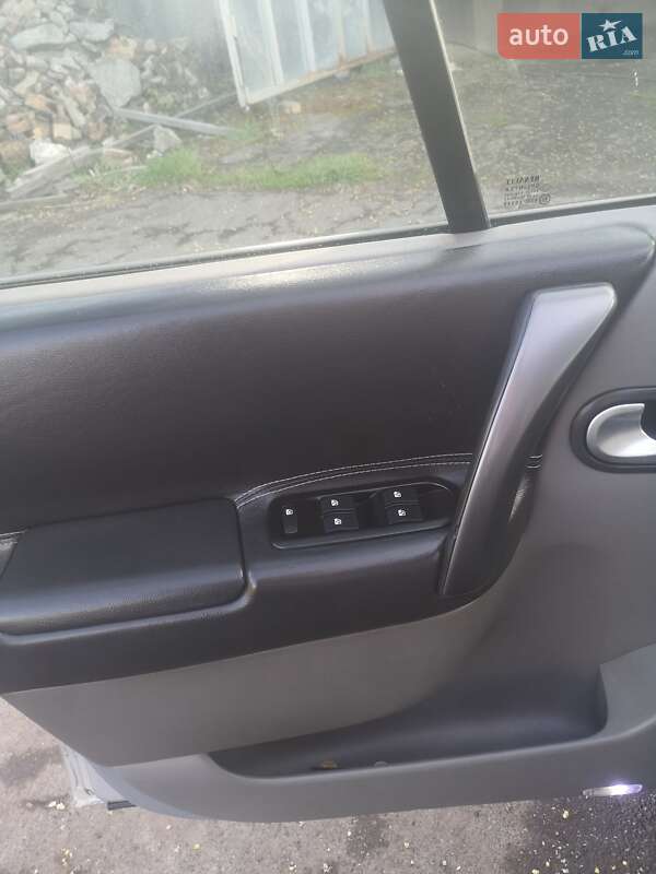 Минивэн Renault Scenic 2005 в Диканьке