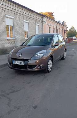 Минивэн Renault Scenic 2010 в Краснограде