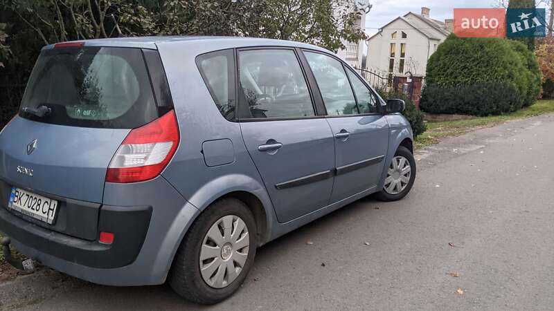 Минивэн Renault Scenic 2005 в Ровно