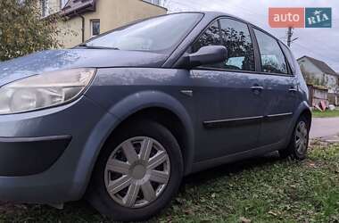 Минивэн Renault Scenic 2005 в 