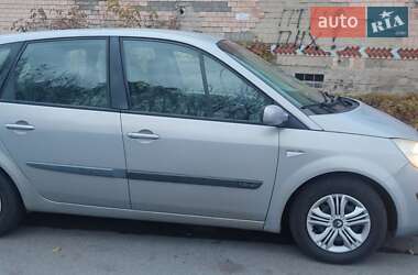 Мінівен Renault Scenic 2004 в Мирополі