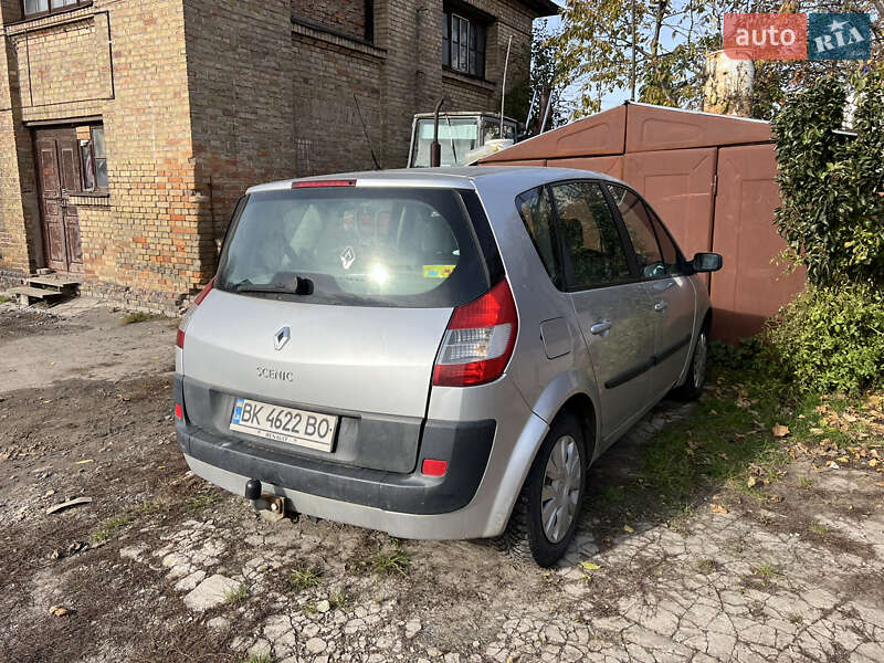 Минивэн Renault Scenic 2005 в Дубно