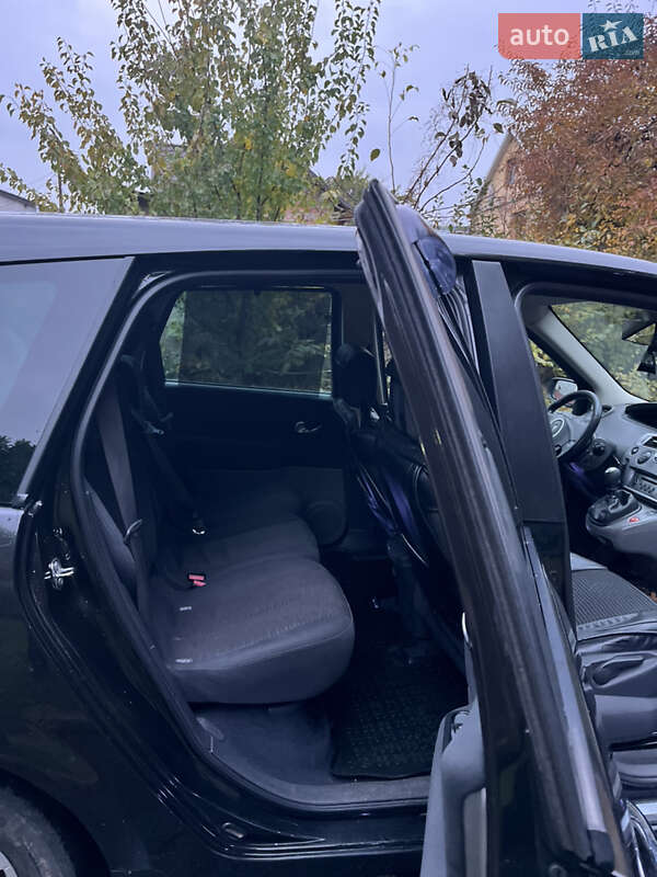 Мінівен Renault Scenic 2008 в Рівному фото 5 Мінівен Renault Scenic 2008 в Рівному