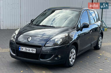 Мінівен Renault Scenic 2009 в Рівному