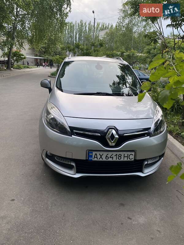 Минивэн Renault Scenic 2014 в Лозовой