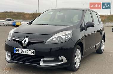 Минивэн Renault Scenic 2014 в 