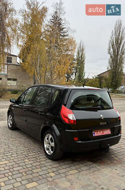 Минивэн Renault Scenic 2008 в Хороле