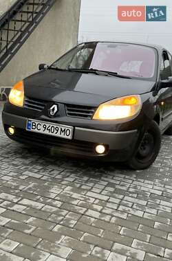 Мінівен Renault Scenic 2005 в Трускавці