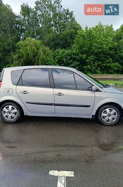 Мінівен Renault Scenic 2003 в Конотопі