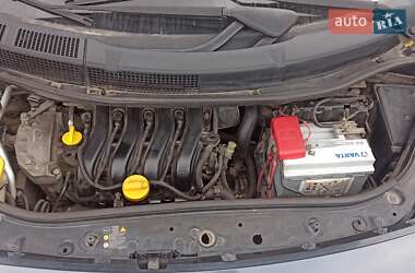 Минивэн Renault Scenic 2006 в 