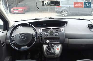 Минивэн Renault Scenic 2006 в 