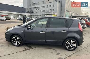 Мінівен Renault Scenic 2011 в Києві