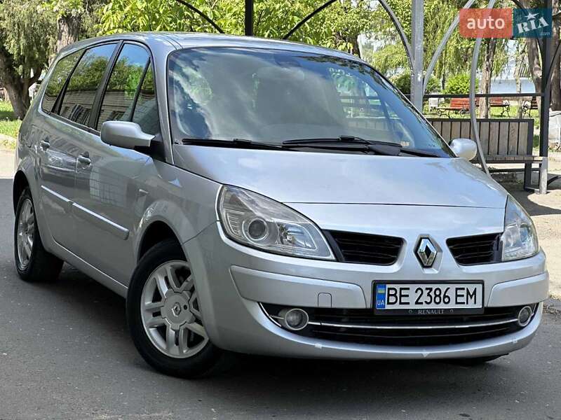 Минивэн Renault Scenic 2008 в Снигиревке