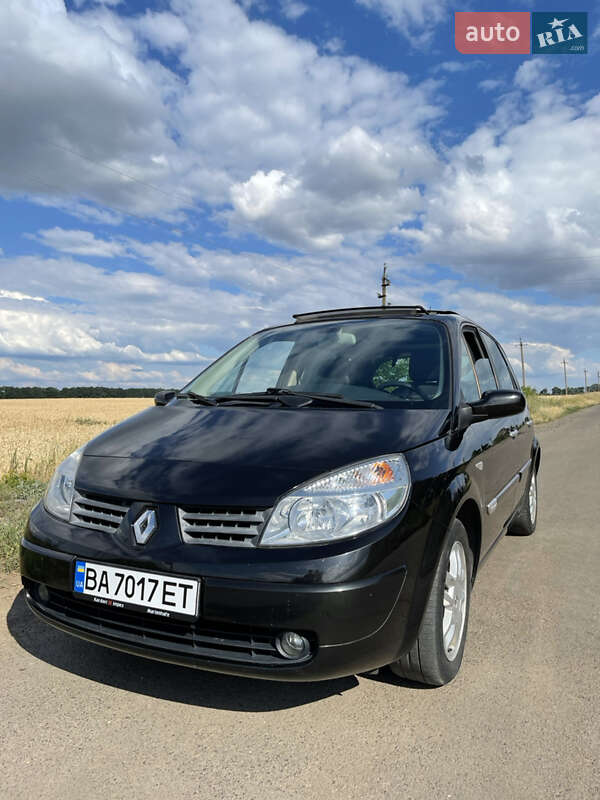 Минивэн Renault Scenic 2005 в Киеве