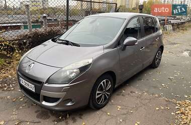 Мінівен Renault Scenic 2011 в Києві