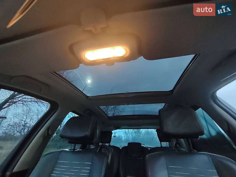 Минивэн Renault Scenic 2008 в Першотравенске