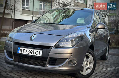 Мінівен Renault Scenic 2010 в Івано-Франківську