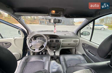 Минивэн Renault Scenic 2001 в 