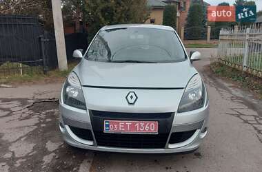 Минивэн Renault Scenic 2010 в Луцке