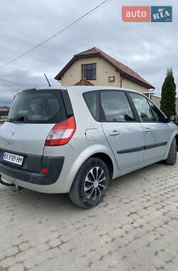 Минивэн Renault Scenic 2003 в Новой Ушице