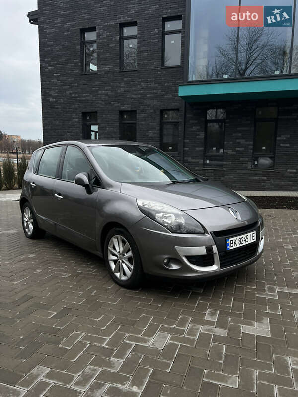 Renault Scenic 2010