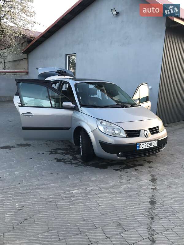 Мінівен Renault Scenic 2004 в Перемишлянах