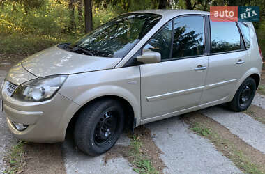 Минивэн Renault Scenic 2008 в 