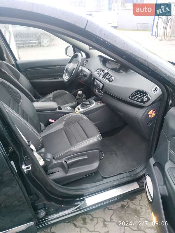 Минивэн Renault Scenic 2014 в Луцке