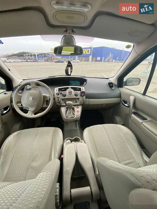 Минивэн Renault Scenic 2004 в Запорожье