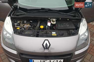 Минивэн Renault Scenic 2011 в Виннице