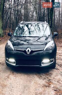 Минивэн Renault Scenic 2012 в Киеве