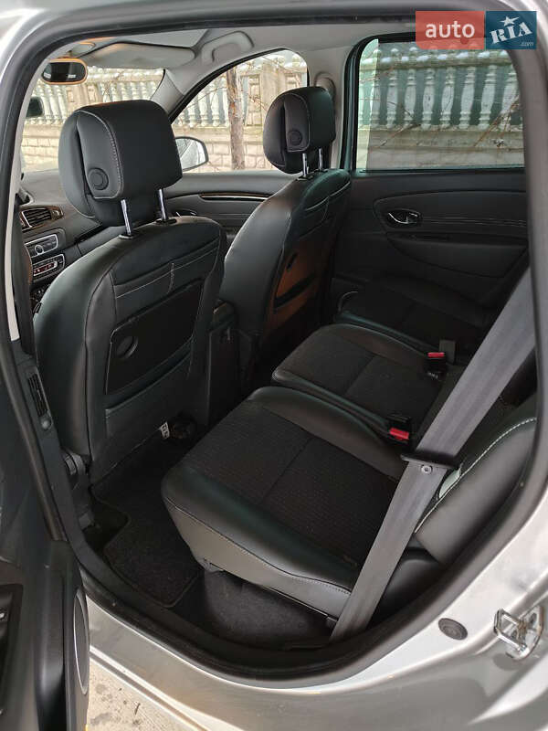 Мінівен Renault Scenic 2011 в Борисполі